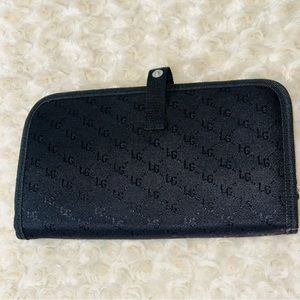 SALE🔥4/$25 Black LG Makeup, Jewelry, Phone Cord, Art Case NWOT